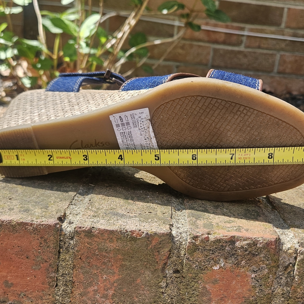 Clarks Women's Emmalae Iris Denim Slingback Wedge Heeled Sandals Size 8 - Picture 7 of 9